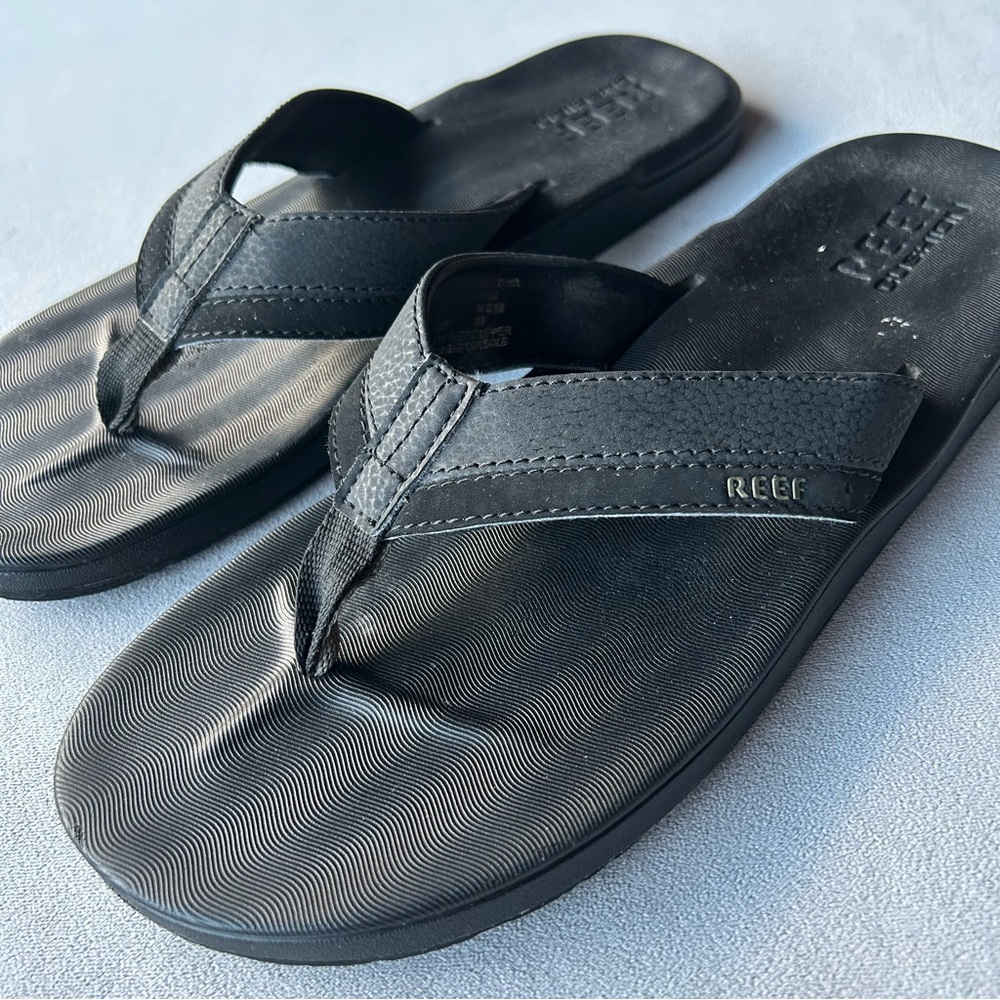 Reef ~ Men’s Contoured Cushion ~ Flip Flop Sandal ~ Size 10 ~ Black